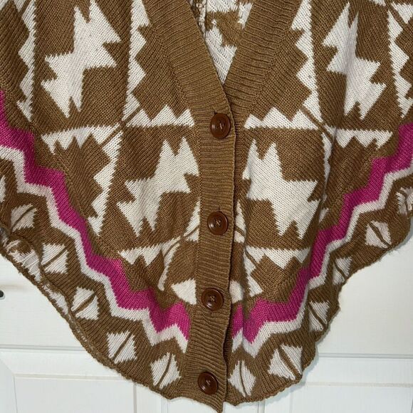 Woman’s Aztec Print Knit Sweater Short Sleeve Poncho Shawl Brown Pink White Sz M - Picture 2 of 9